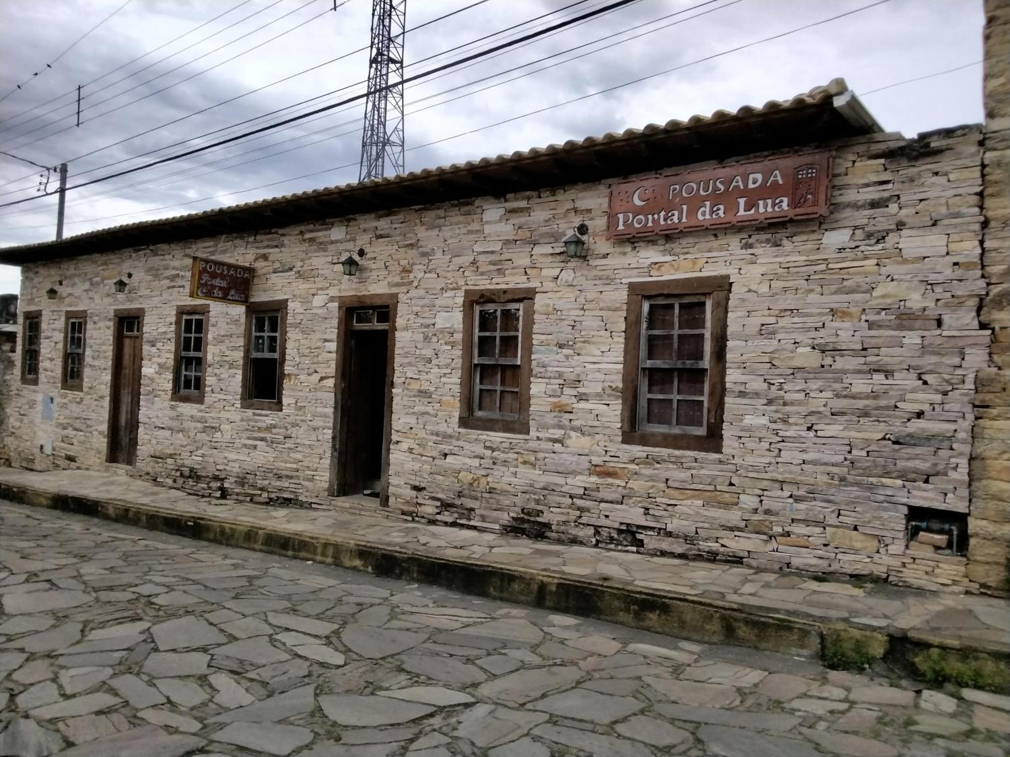 Pousada Portal Da Lua São Tomé das Letras Exterior photo